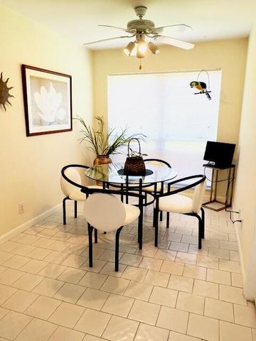 13564 Whispering Lakes Lane, Palm Beach Gardens, FL 33418