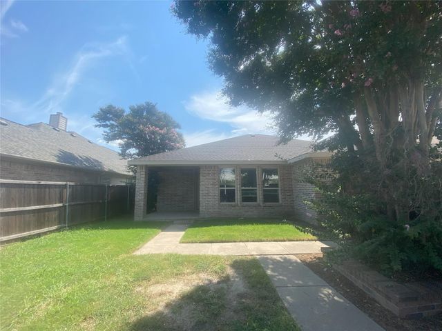 9101 Shipman Street, Rowlett, TX 75088