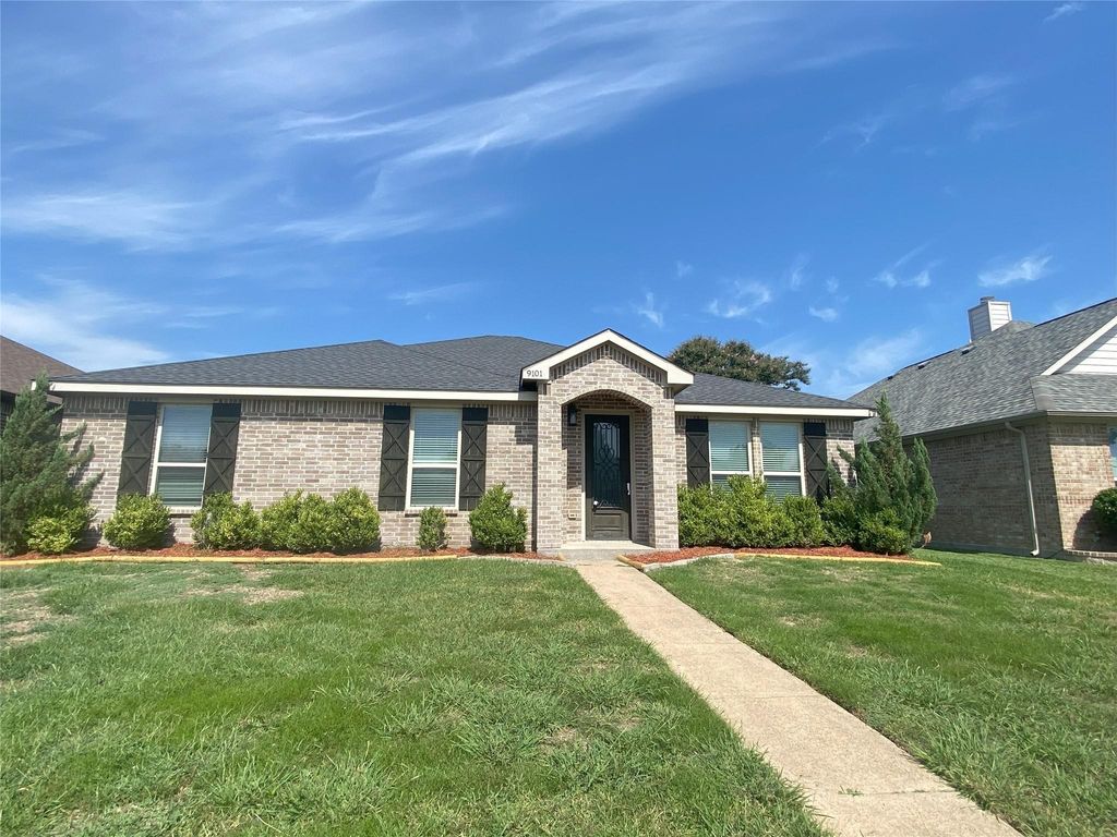 9101 Shipman Street, Rowlett, TX 75088