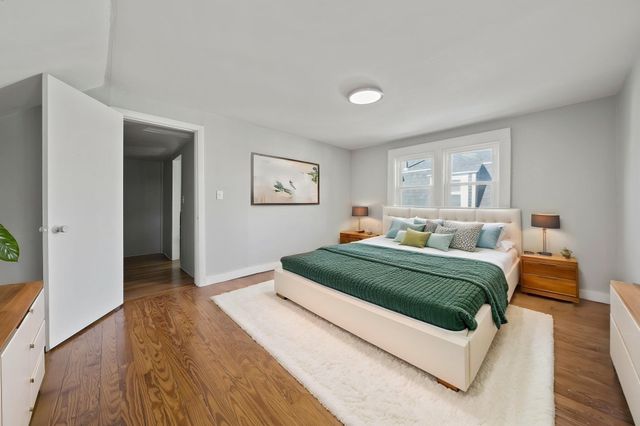 108 Palmer St, Quincy, MA 02169