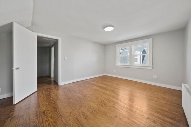108 Palmer St, Quincy, MA 02169
