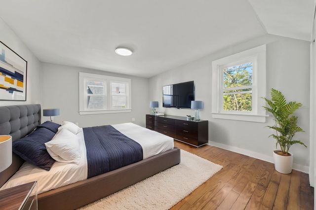 108 Palmer St, Quincy, MA 02169