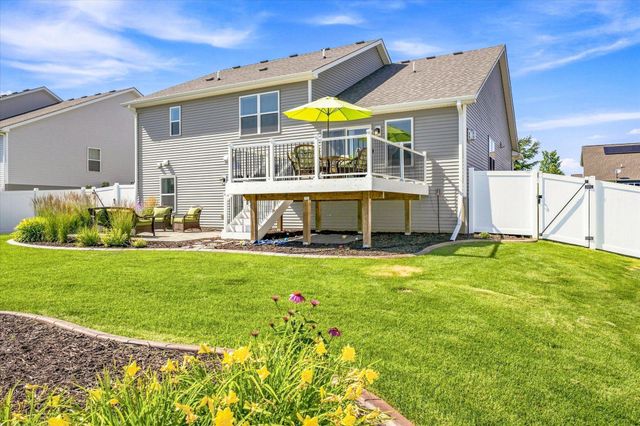 4539 Cobalt Lane, Woodbury, MN 55129
