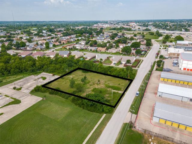 4926 Locust Grove Road, Garland, TX 75043