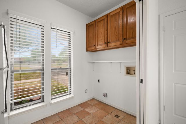 1200 VAPOR DR, Pflugerville, TX 78660