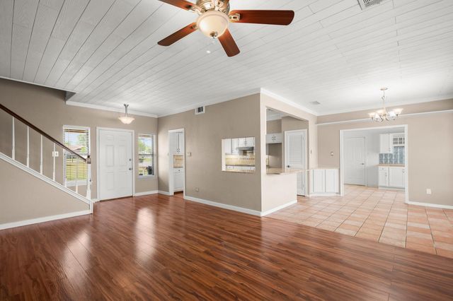 1200 VAPOR DR, Pflugerville, TX 78660