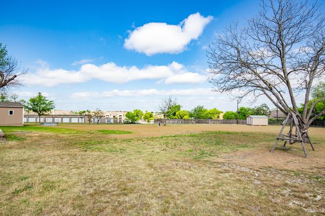 1200 VAPOR DR, Pflugerville, TX 78660