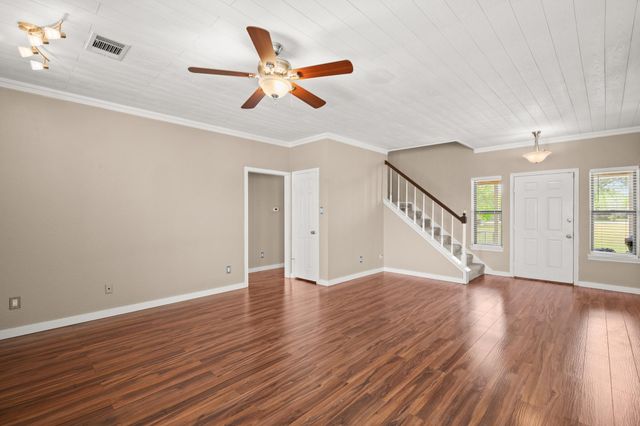 1200 VAPOR DR, Pflugerville, TX 78660