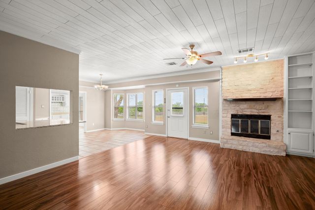 1200 VAPOR DR, Pflugerville, TX 78660