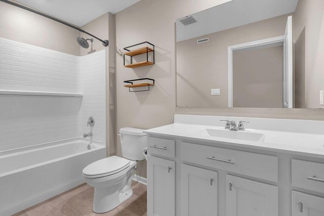 615 Ensign Place, Hebron, IN 46341