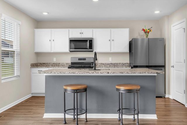 615 Ensign Place, Hebron, IN 46341