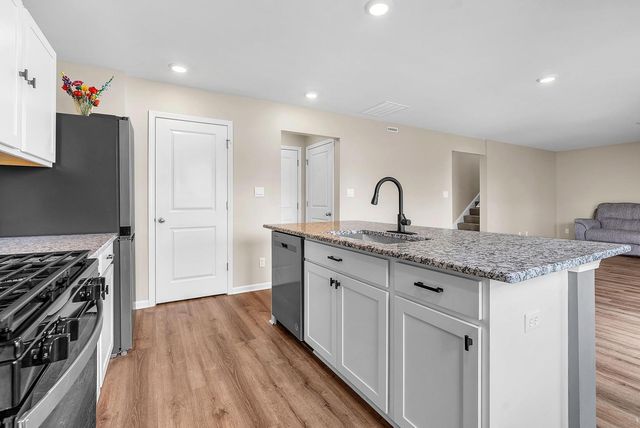 615 Ensign Place, Hebron, IN 46341