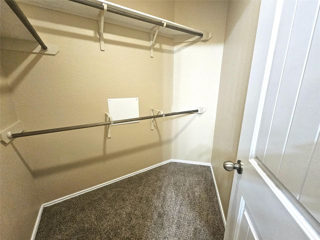 2911 Lincolns Meadow Drive, Spring, TX 77373