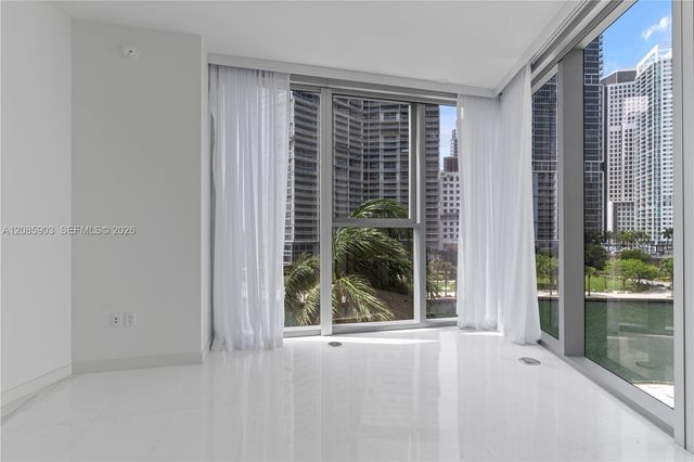 300 Biscayne Blvd Way 1404W, Miami, FL 33131
