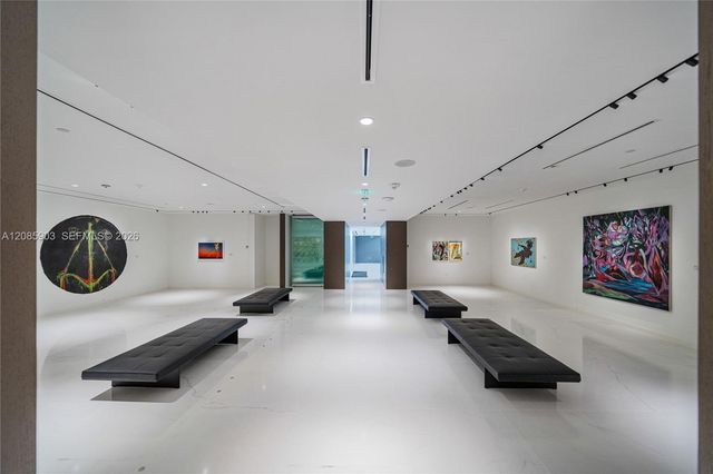 300 Biscayne Blvd Way 1404W, Miami, FL 33131
