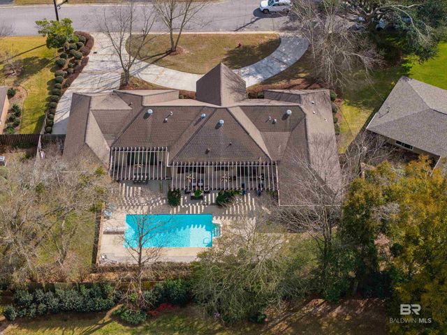 695 Greenwood Avenue, Fairhope, AL 36532