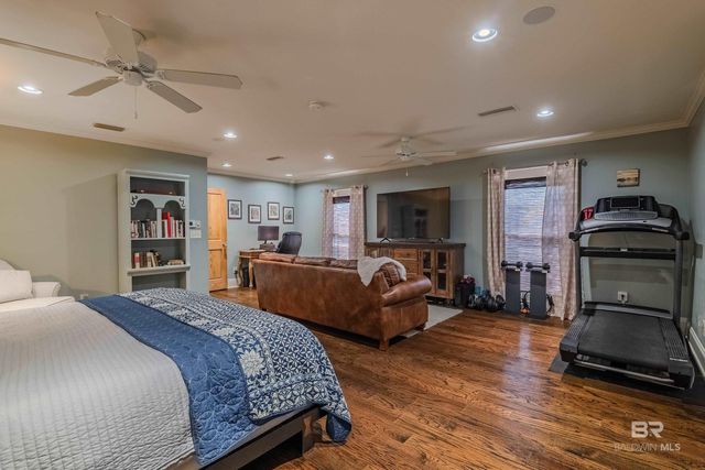 695 Greenwood Avenue, Fairhope, AL 36532