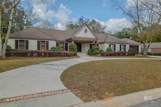 695 Greenwood Avenue, Fairhope, AL 36532