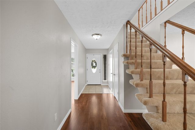 16826 Cobble Ridge Drive, Sugar Land, TX 77498