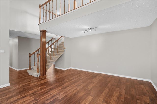 16826 Cobble Ridge Drive, Sugar Land, TX 77498