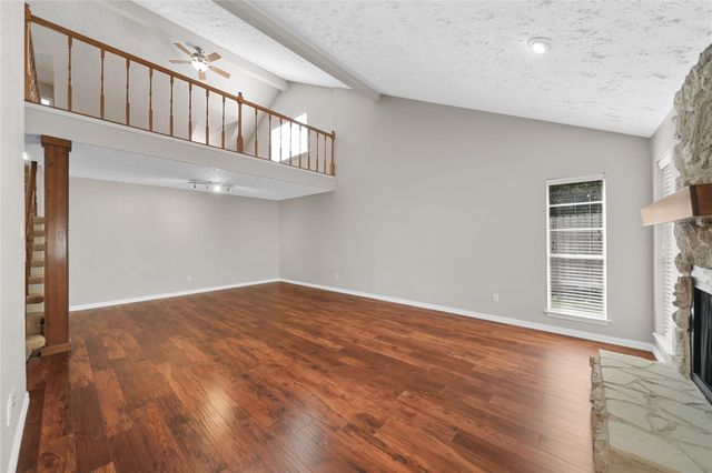 16826 Cobble Ridge Drive, Sugar Land, TX 77498