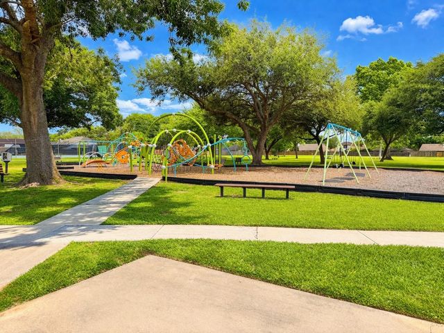 16826 Cobble Ridge Drive, Sugar Land, TX 77498