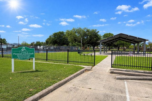 16826 Cobble Ridge Drive, Sugar Land, TX 77498