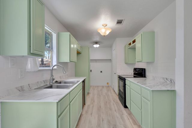 3836 Carver Place, Irving, TX 75061