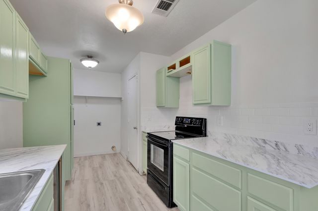 3836 Carver Place, Irving, TX 75061