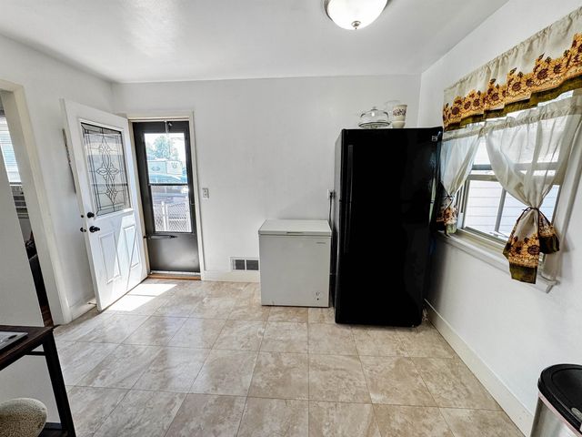 1838 5th St. SW, Minot, ND 58701