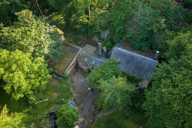 60 Thaxter Street, Hingham, MA 02043