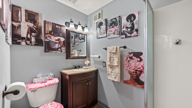 2400 W 59th Place, Merrillville, IN 46410