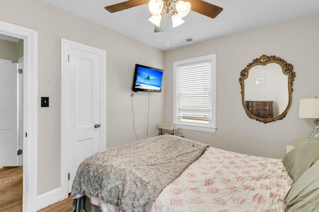 1223 Yeamans Hall Road, Hanahan, SC 29410
