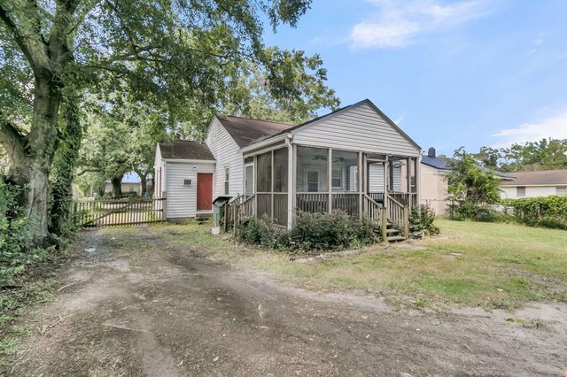 1223 Yeamans Hall Road, Hanahan, SC 29410