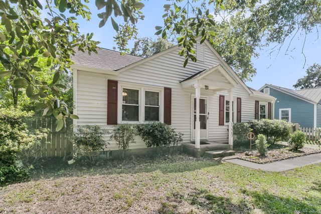 1223 Yeamans Hall Road, Hanahan, SC 29410
