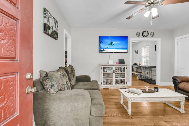 1223 Yeamans Hall Road, Hanahan, SC 29410