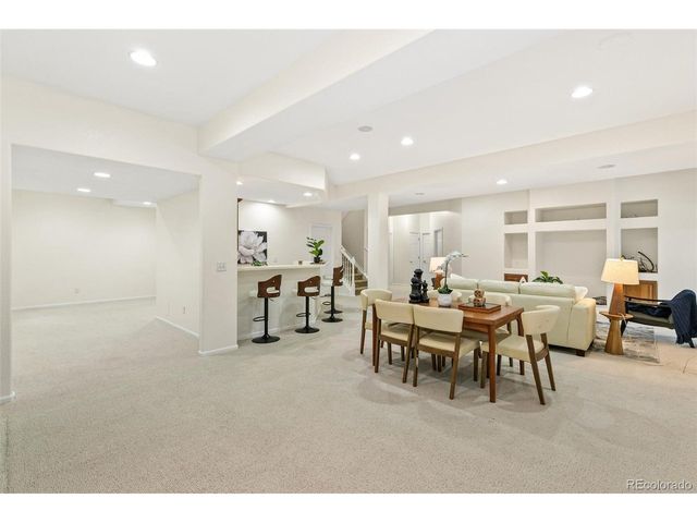 9594 Brook Hill Ln, Lone Tree, CO 80124