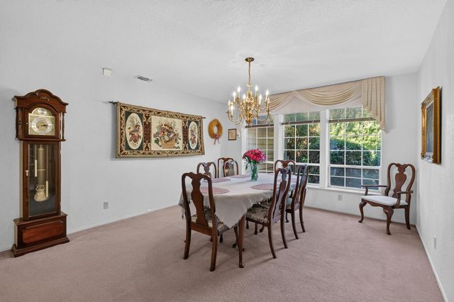 7787 Dutra Bend Dr, Sacramento, CA 95831