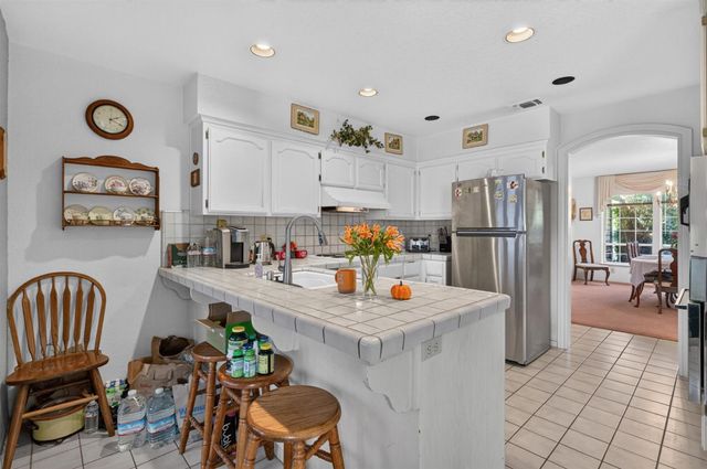 7787 Dutra Bend Dr, Sacramento, CA 95831