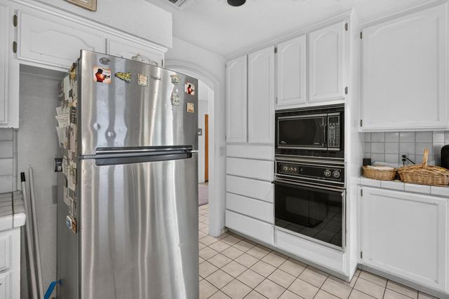 7787 Dutra Bend Dr, Sacramento, CA 95831