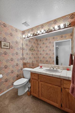7787 Dutra Bend Dr, Sacramento, CA 95831