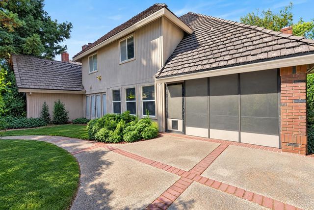 7787 Dutra Bend Dr, Sacramento, CA 95831