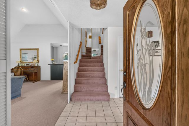 7787 Dutra Bend Dr, Sacramento, CA 95831