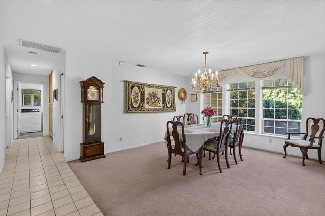 7787 Dutra Bend Dr, Sacramento, CA 95831
