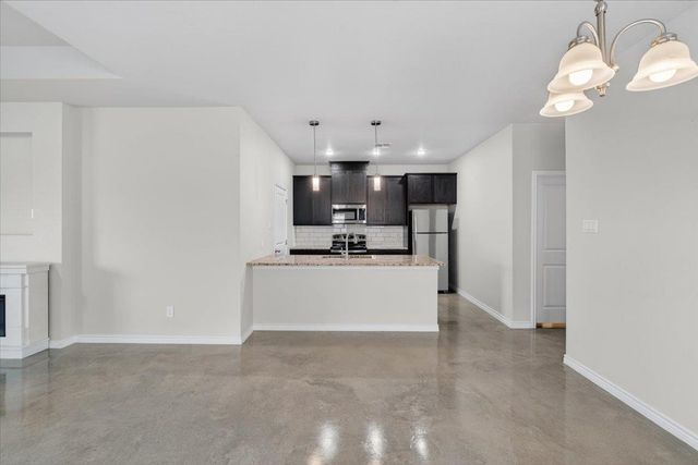 412 W Avenue C, Copperas Cove, TX 76522