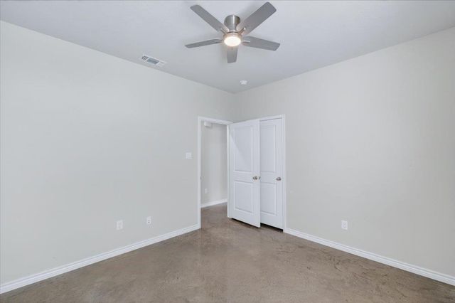 412 W Avenue C, Copperas Cove, TX 76522