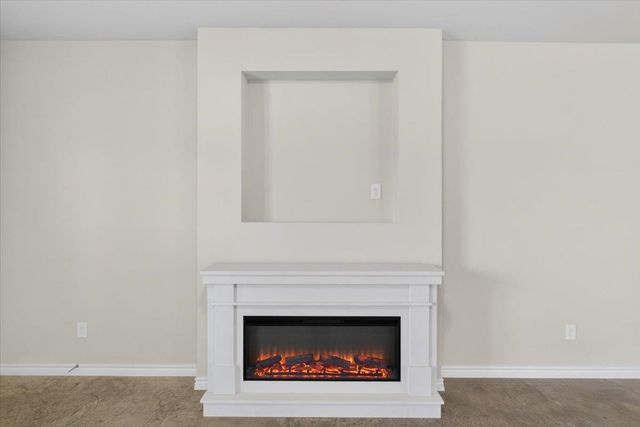 412 W Avenue C, Copperas Cove, TX 76522