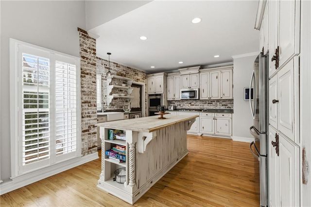 1146 Bridge Mill Avenue, Canton, GA 30114