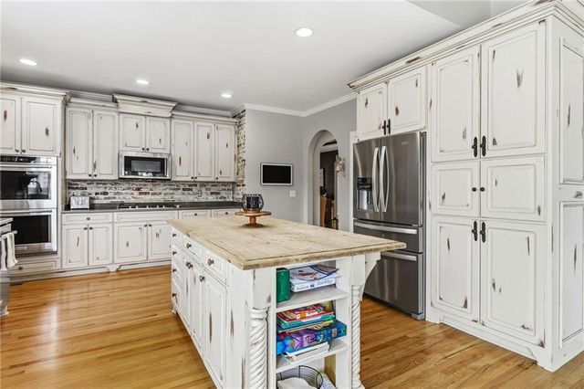 1146 Bridge Mill Avenue, Canton, GA 30114