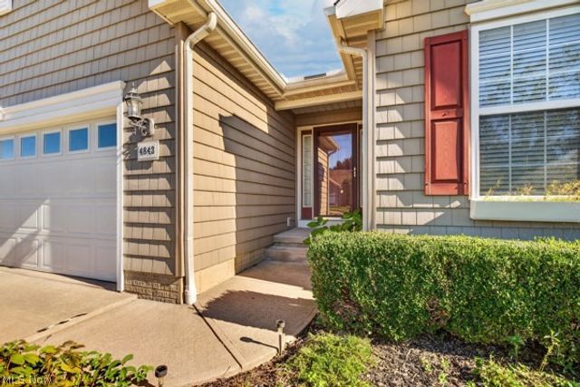 4843 Meadow Lark Drive, Lorain, OH 44053